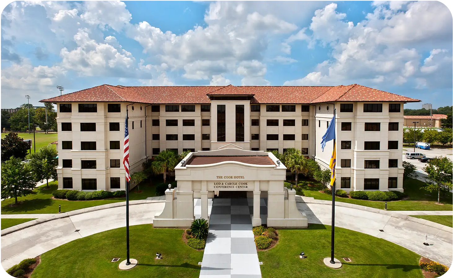 Lod Cook Hotel