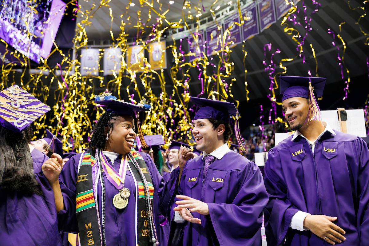 LSU 2025 graduatews celebrate at commencement LSU 2025 graduatews celebrate at commencement