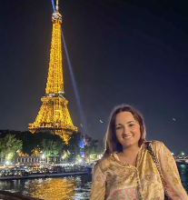 Lindsey Lafleur in Paris