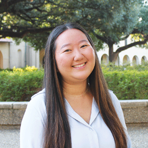 Photo of Elizabeth Zhang