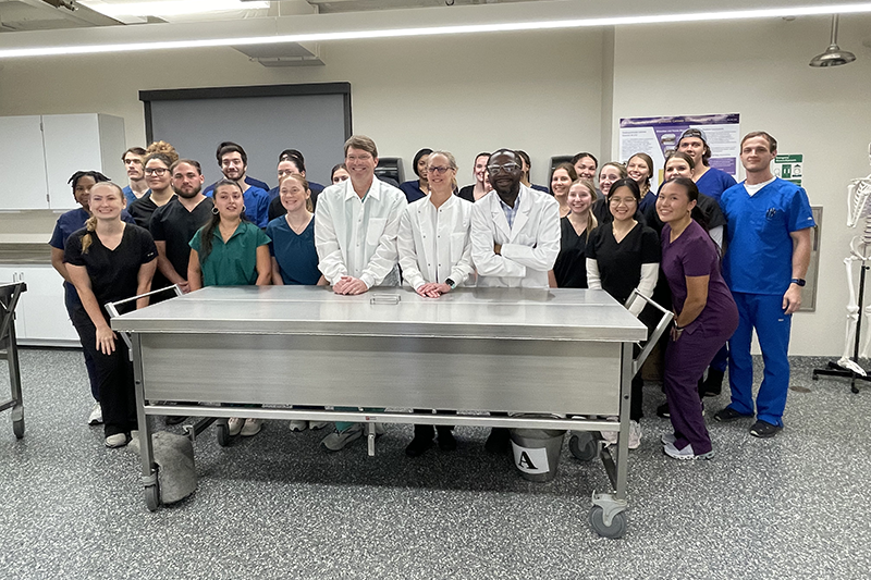 Dr. Tim Bowlin visits LSU Kinesiology undergraduate students in the Dr. Monroe J. Rathbone, Jr. & Mrs. Barbara F. Rathbone Human Anatomy & Cadaver Lab