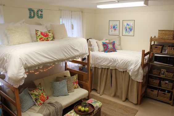 Dorm room set up in Laville Honors House