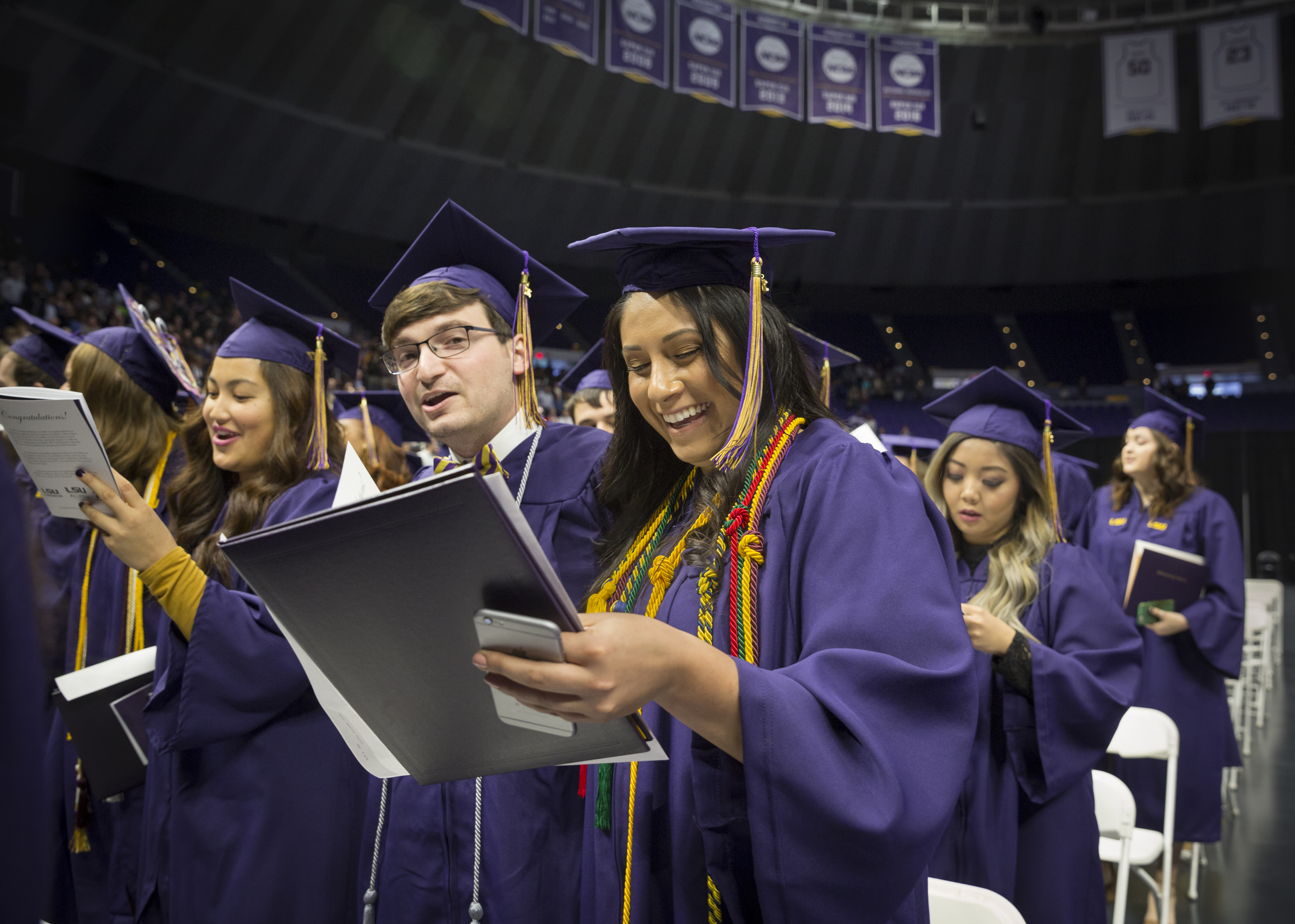 LSU Recognizes 1,591 Graduates at December Commencement